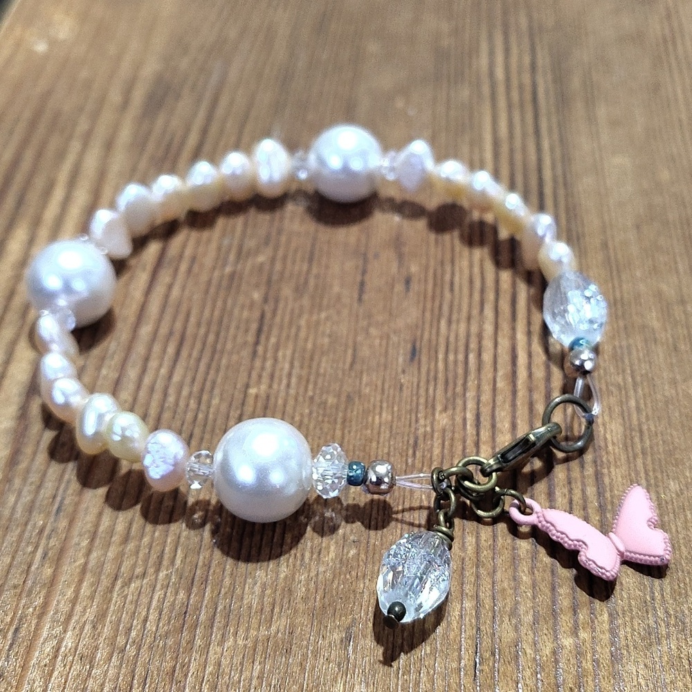 Butterfly and Freshwater Pearl Beaded Ladies Bracelet, Ladies Pearl Bracelet - Picture 7 of 7
